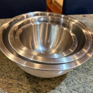 OXO Good Grips 3pc Stainless Steel Mixing Bowl Set White / Black 1.5, 3, 5 QT